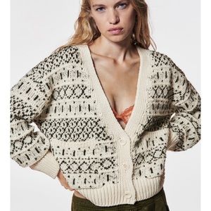 Zara Jacquard Knit Cardigan size Medium